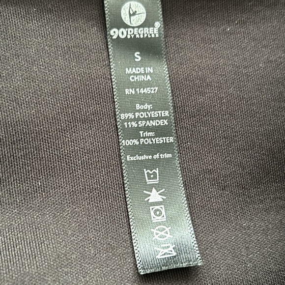 90 Degrees mesh & “neoprene” hoodie - Picture 11 of 11